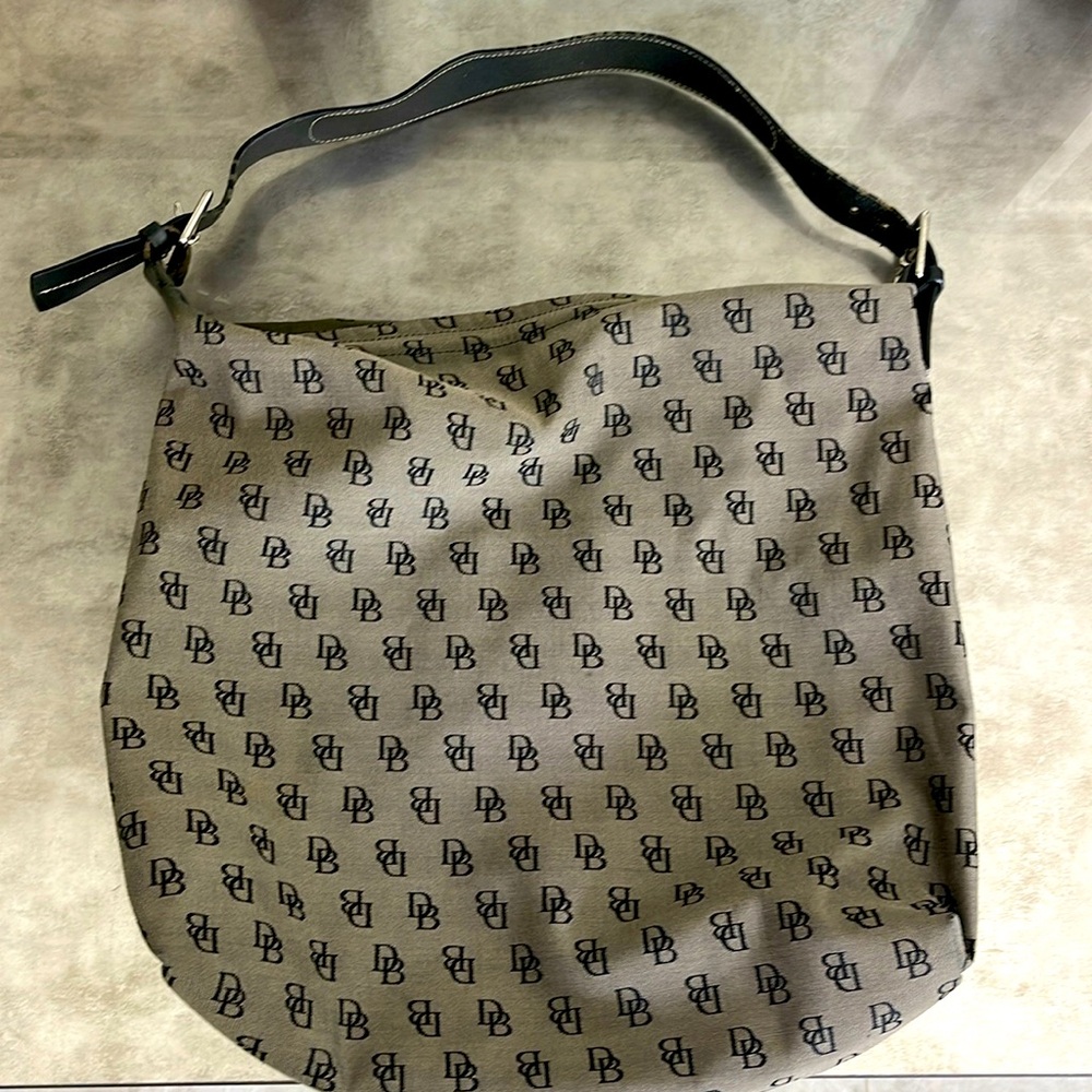 Dooney and Bourke Bag